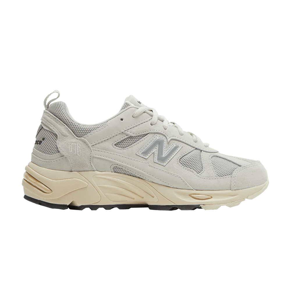 Krossovki-New-Balance-878-Light-Grey