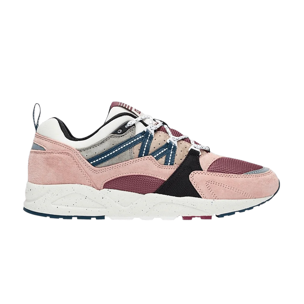 Krossovki-Karhu-Fusion-2.0-Misty-Rose