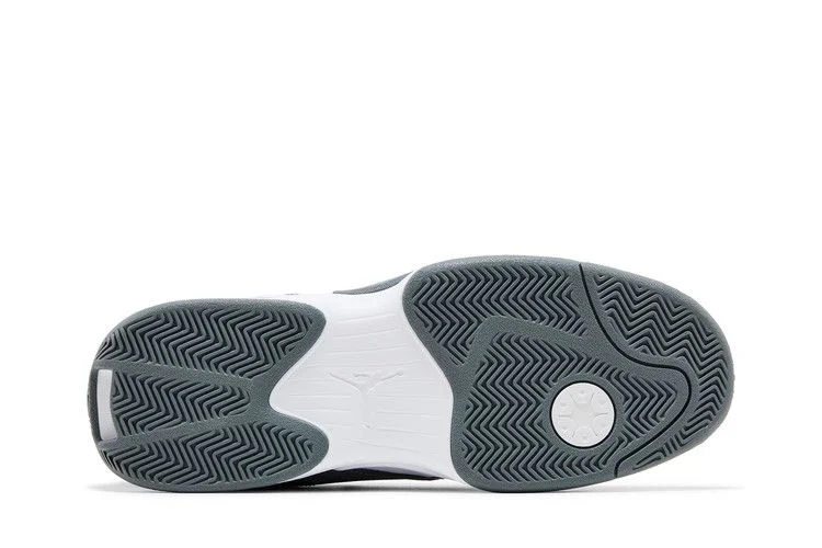 Кроссовки Air Jordan Max Aura 6 'Cool Grey'