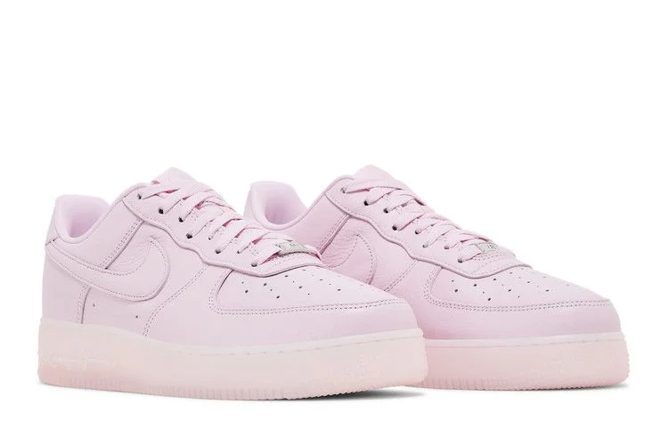 Krossovki-NOCTA-x-Nike-Air-Force-1-Low-Certified-Lover-Boy-Pink-Foam-7