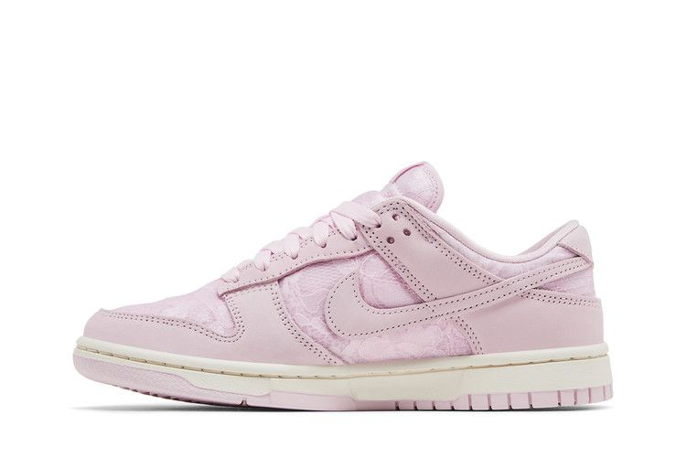 Кроссовки Nike Wmns Dunk Low 'Lace Pack - Regal Pink'