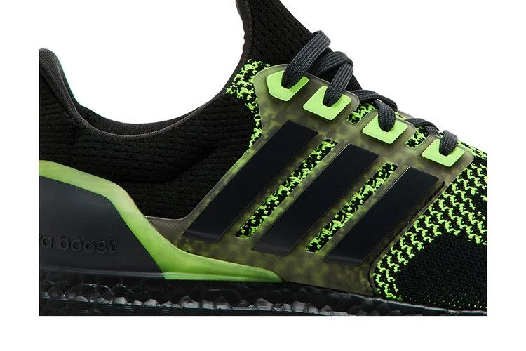 Кроссовки adidas UltraBoost 1.0 'Black Lucid Lemon'
