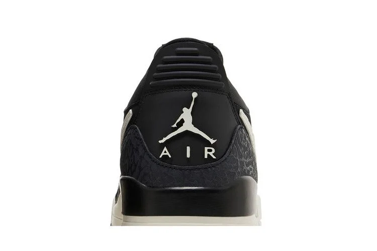 Krossovki-Air-Jordan-Legacy-312-Low-Black-Phantom-6