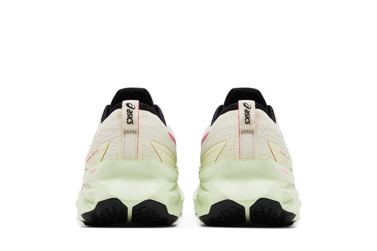 wmns-novablast-2-birch-pink-rave-1012b049-200_05