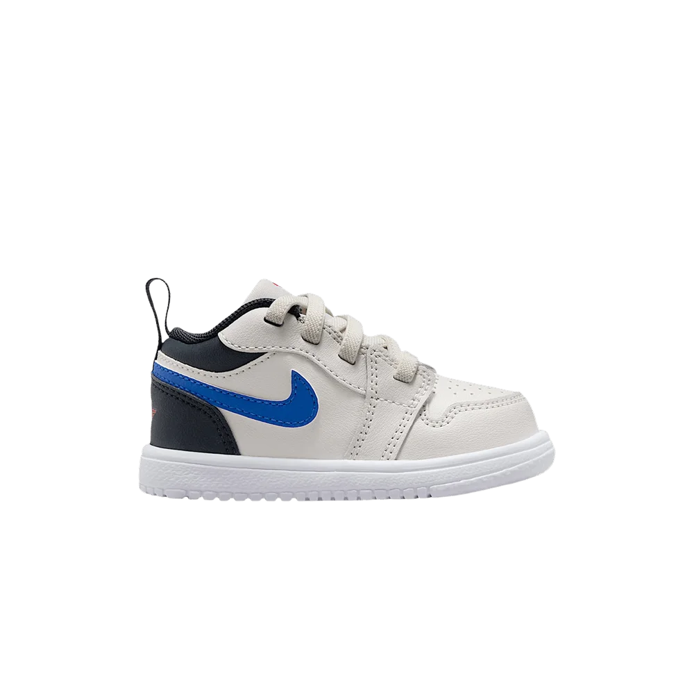 Krossovki-Air-Jordan-1-Low-Alt-TD-Phantom-Off-Noir