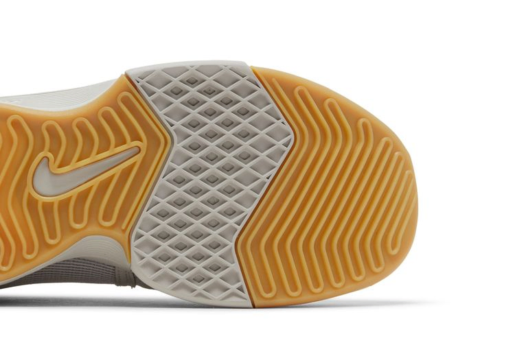 lebron-witness-8-light-bonegum-fb2239-003_04