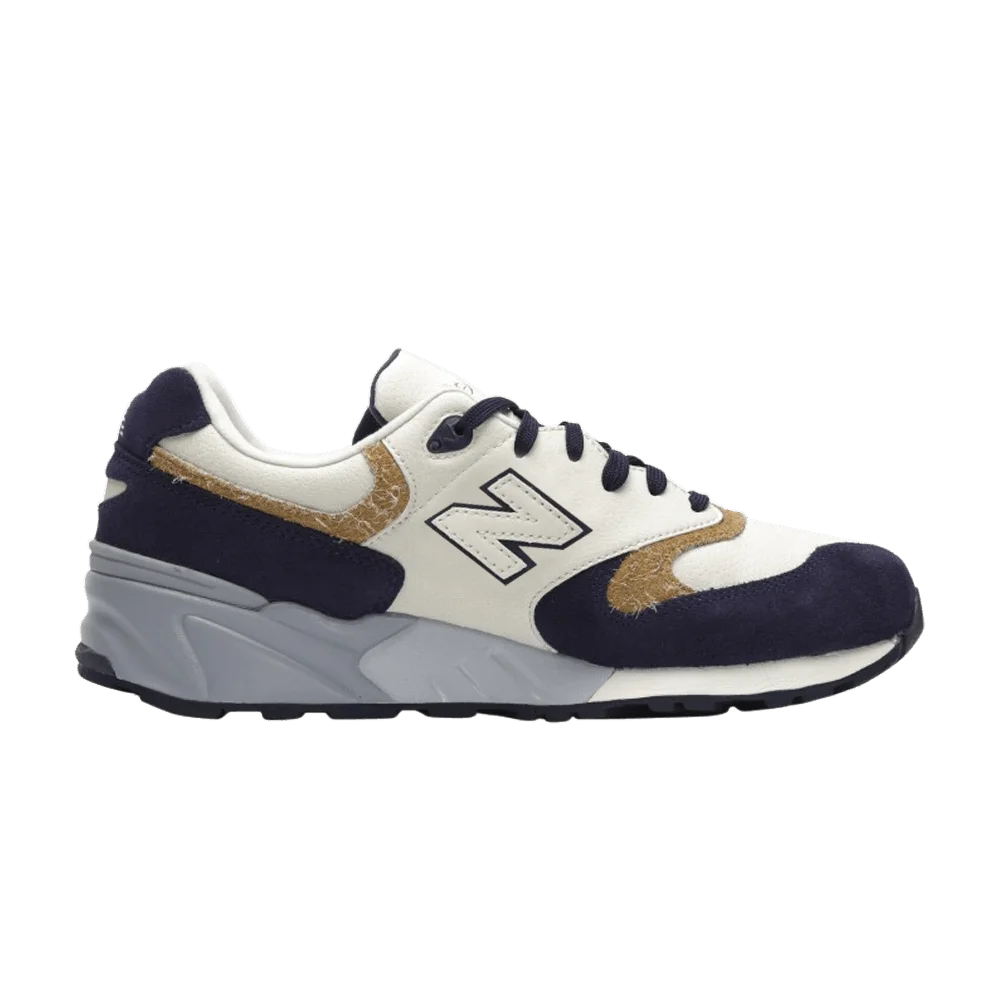 Krossovki-New-Balance-999-Powder