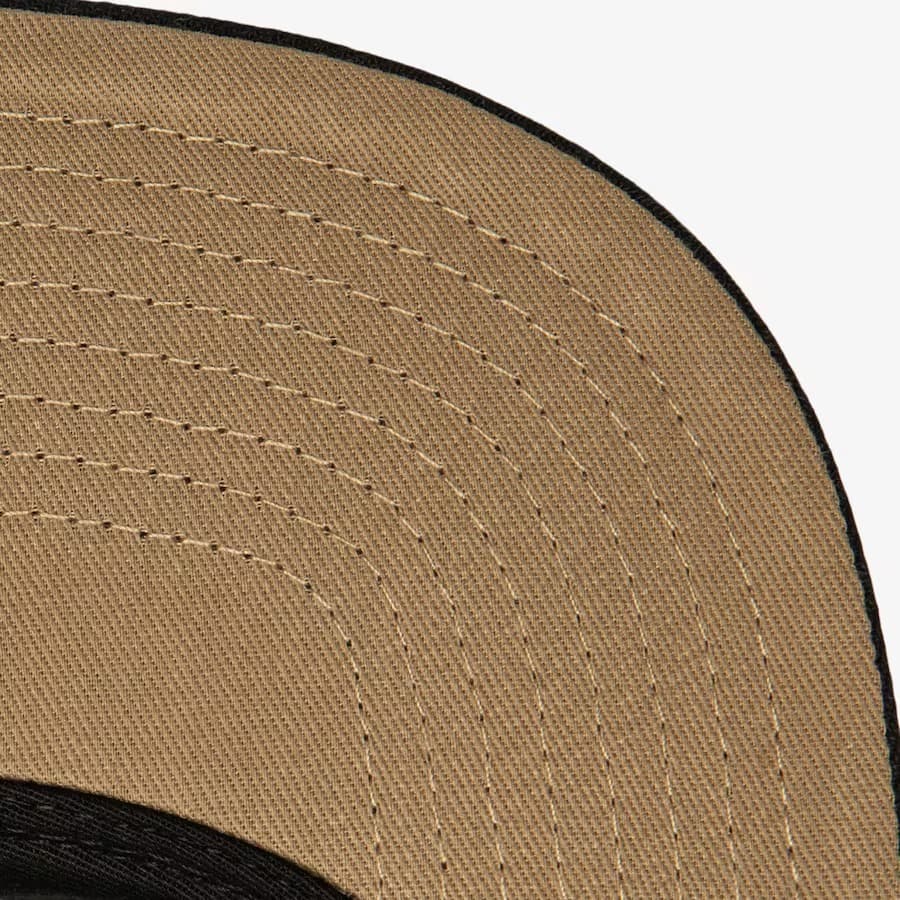 Бейсболка Mitchell & Ness Black Vegas Golden Knights Day 4 Snapback Hat