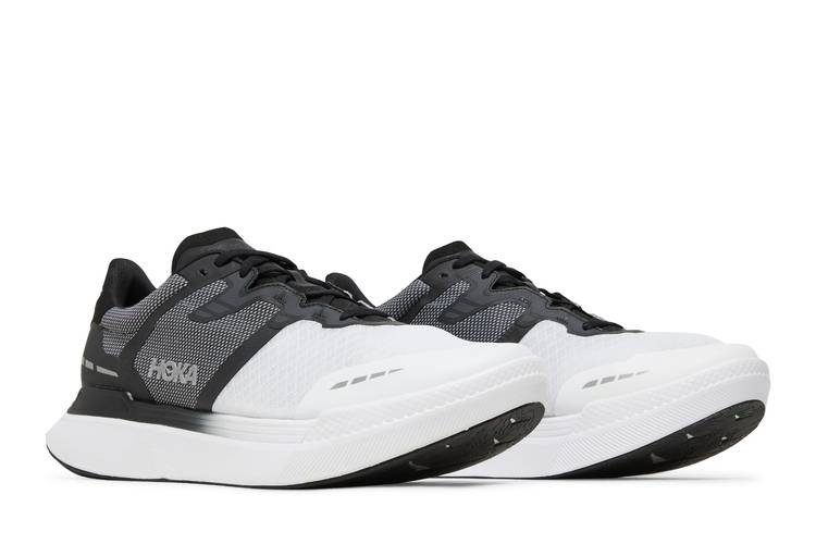 transport-x-black-white-1152450-bwht_07