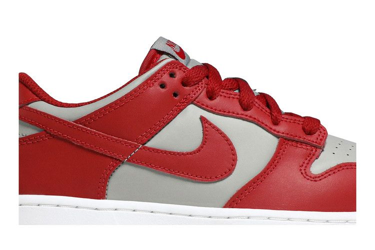 dunk-low-ps-unlv-cw1588-002_01