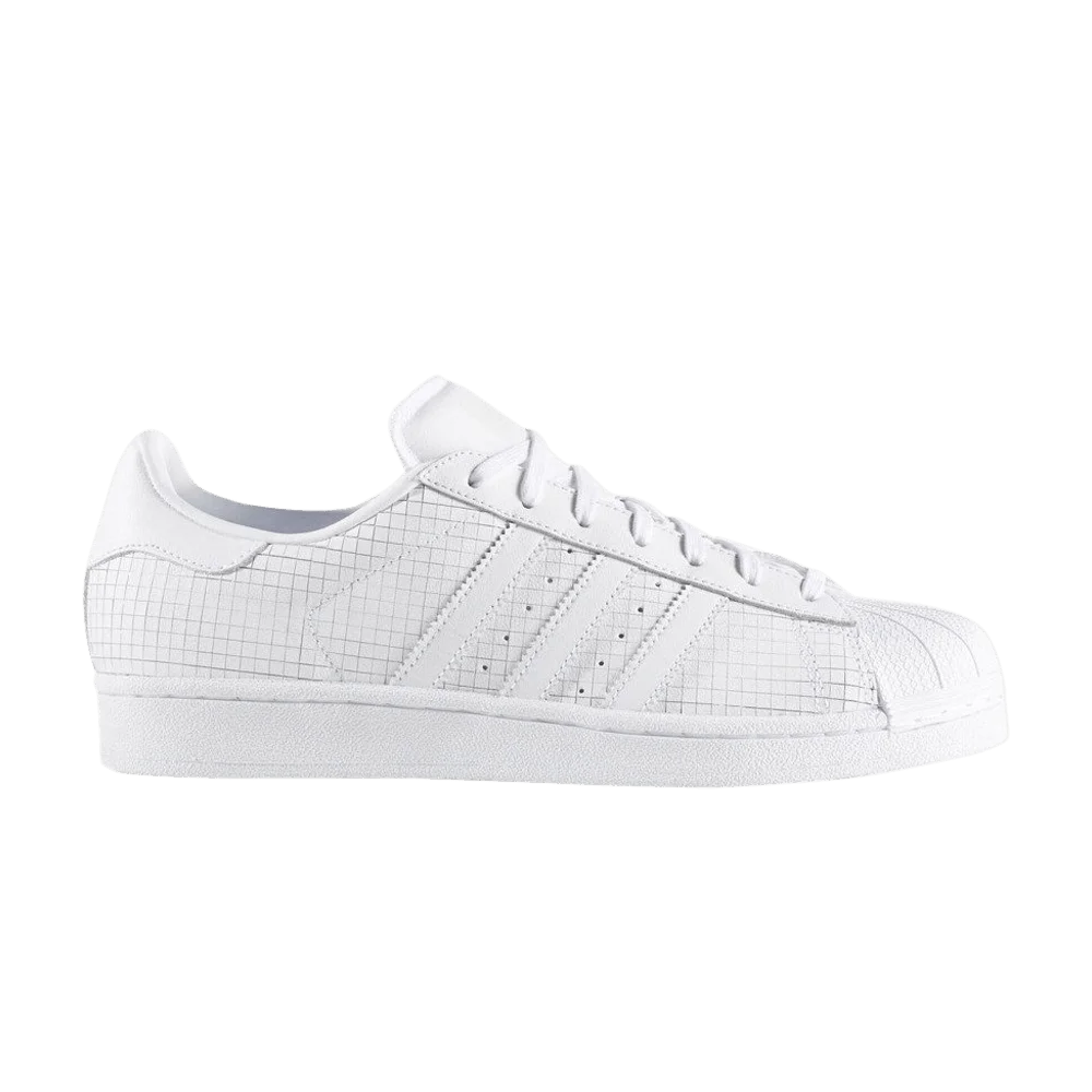 Krossovki-Adidas-Superstar-Scored-Leather-Triple-White