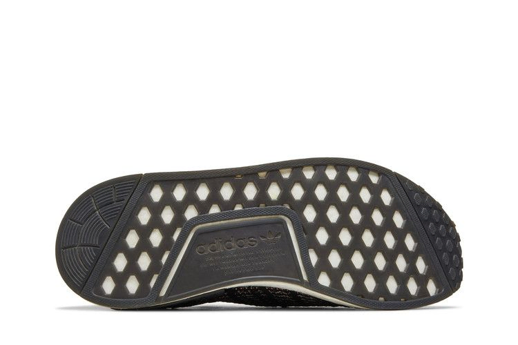 Кроссовки adidas NMD_R1 STLT Primeknit 'Black Pink