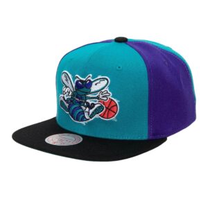 Mitchell-Ness-On-The-Block-Snapback-HWC-Charlotte-Hornets-Hat-300x300