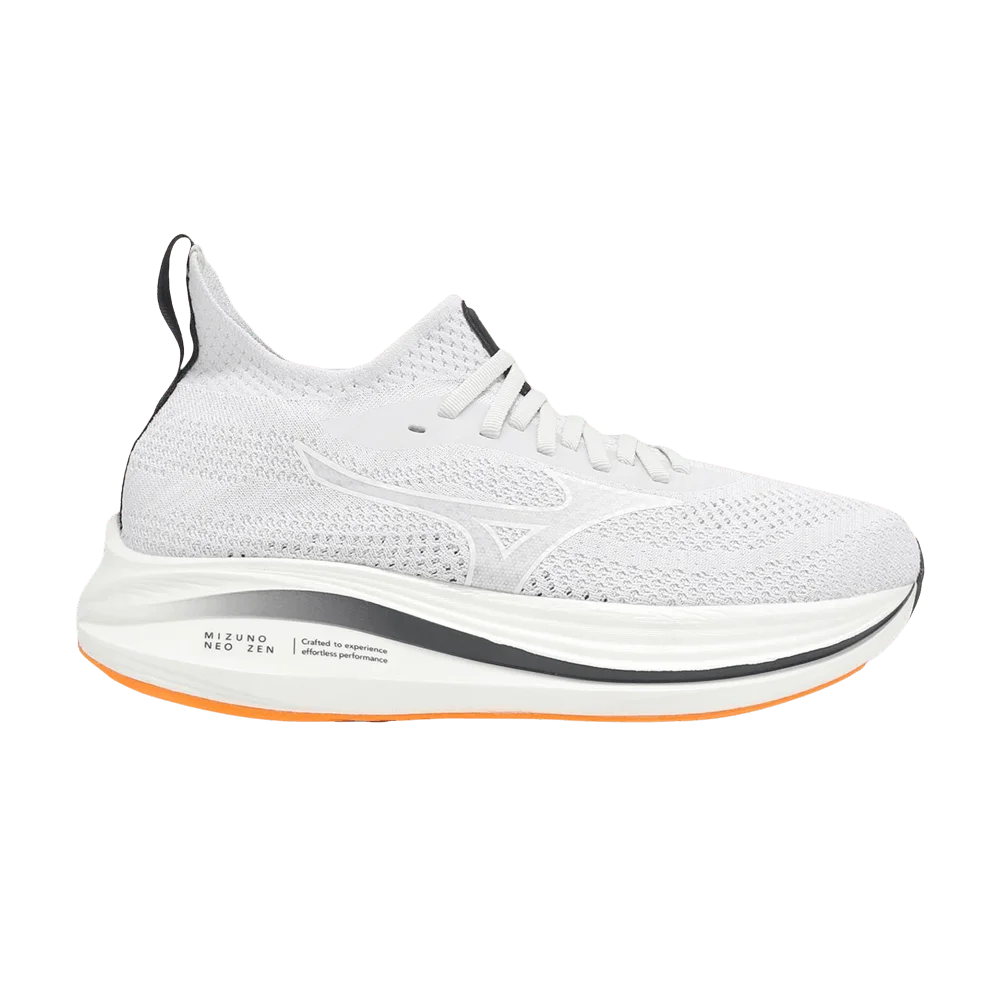 Krossovki-Mizuno-Neo-Zen-Light-Grey-White-Orange