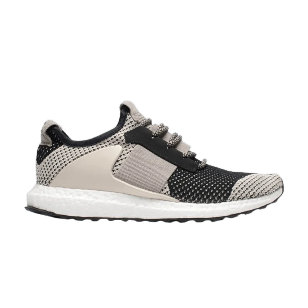 Krossovki-ADO-x-adidas-UltraBoost-ZG-Day-One