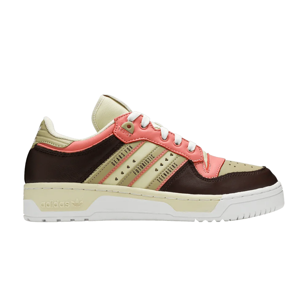 Krossovki-Human-Made-x-adidas-Rivalry-Low-Sand-Brown