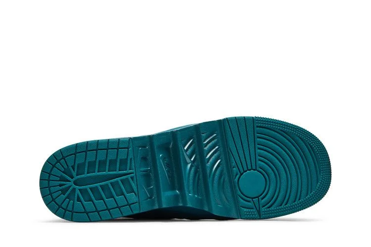 Krossovki-Wmns-Air-Jordan-1-Jester-XX-3