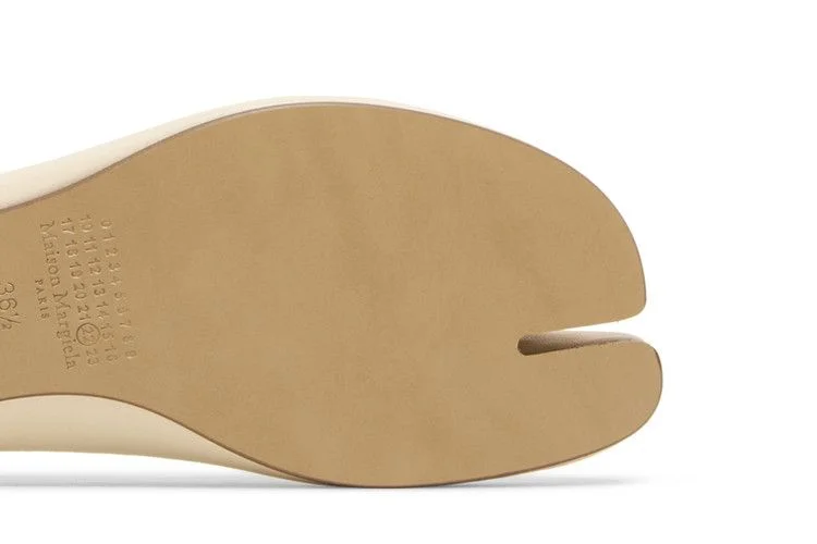 Кроссовки Maison Margiela Wmns Tabi Ballerina 'Beige'