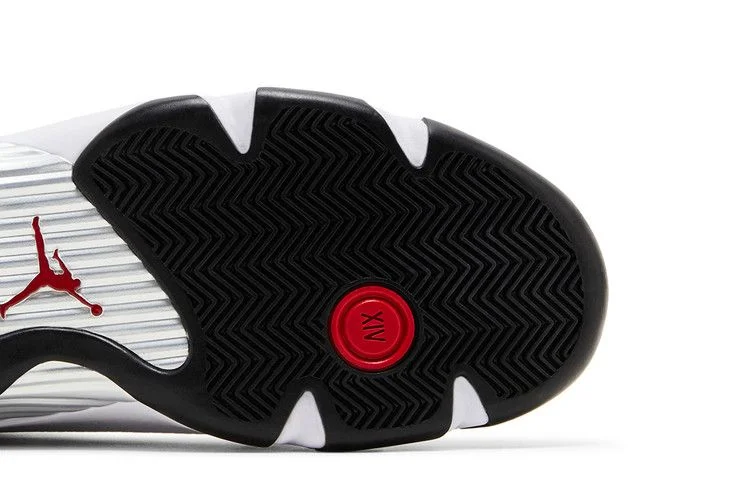Кроссовки Air Jordan 14 Retro 'Black Toe' 2024