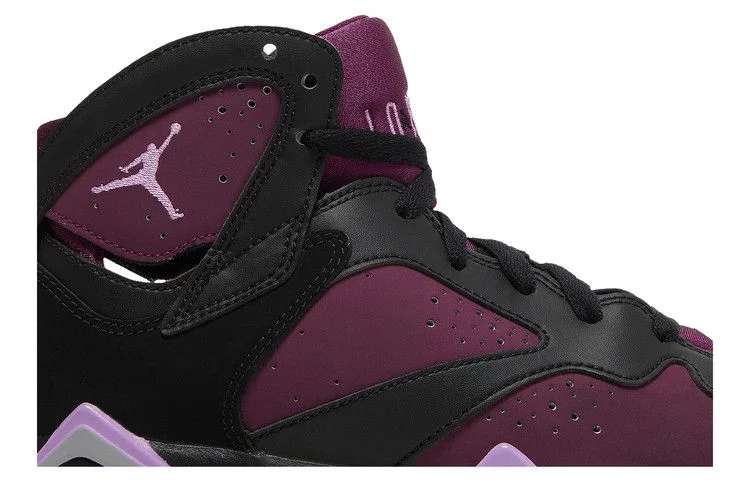 Кроссовки Air Jordan 7 Retro GG 'Mulberry'