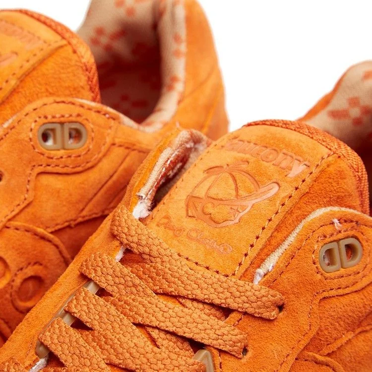 Krossovki-Play-Cloths-x-Saucony-Shadow-5000-Strange-Fruit-5