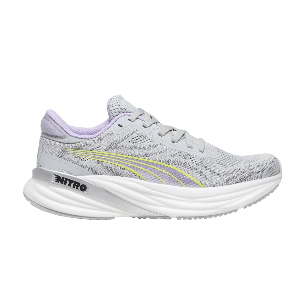 Krossovki-Puma-Wmns-Magnify-Nitro-2-Ash-Grey-Vivid-Violet