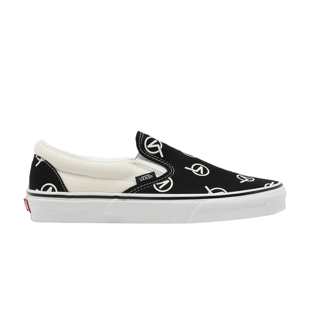 Vans-Classic-Slip-On-Circle-V