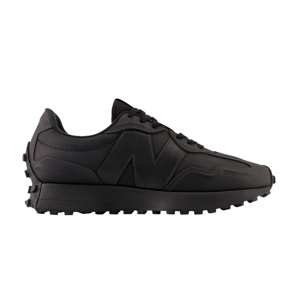Krossovki-New-Balance-327-Triple-Black-Nubuck