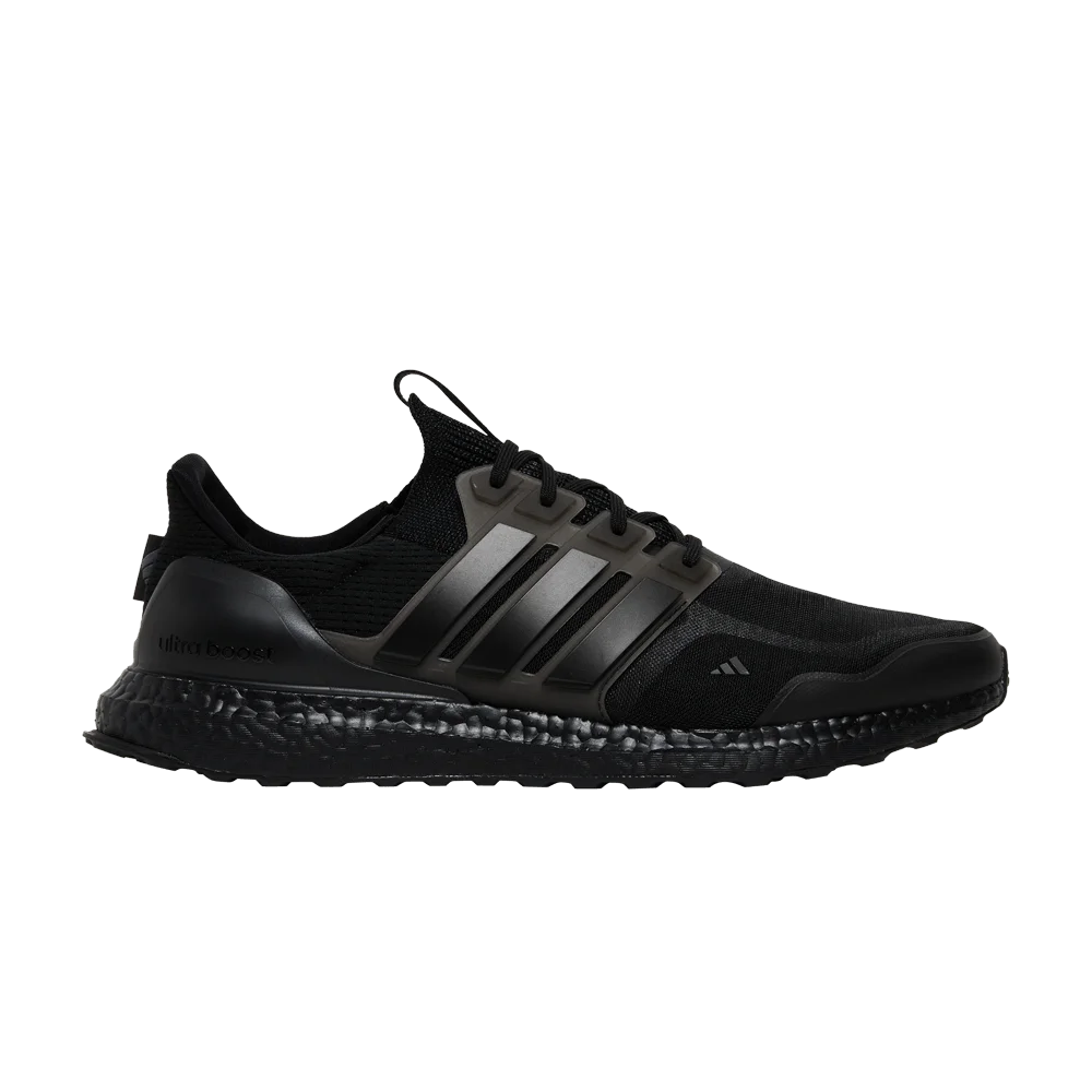 Krossovki-adidas-UltraBoost-DNA-Mono-Triple-Black