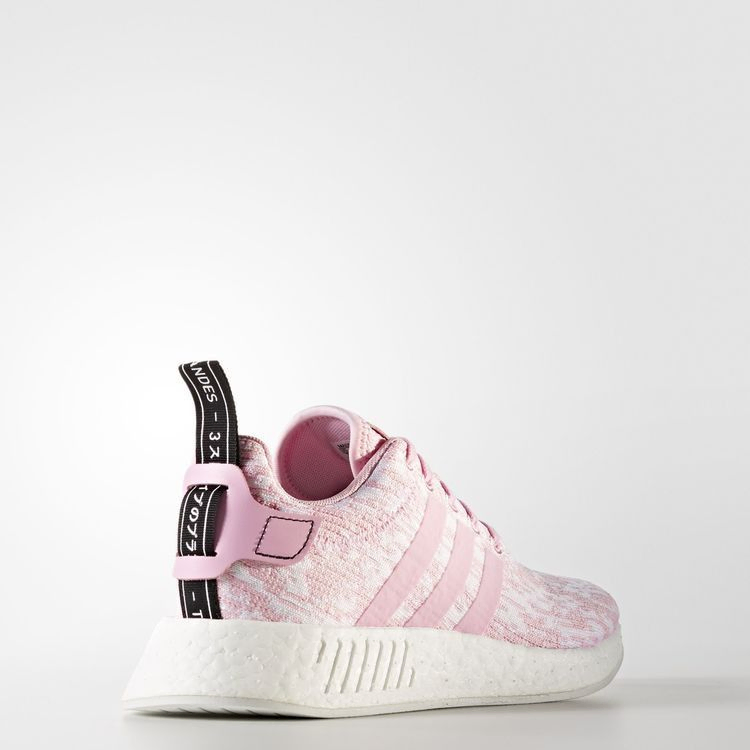 wmns-nmd-r2-wonder-pink-by9315_02