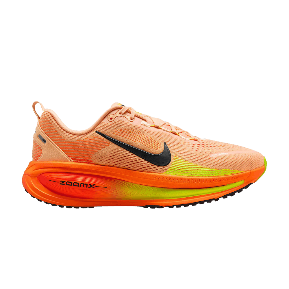 Кроссовки Nike Vomero 18 'Orange Chalk'