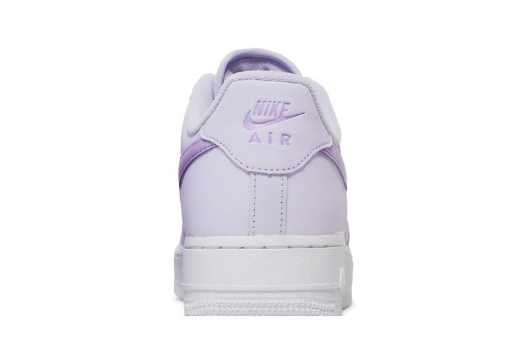 Кроссовки Nike Wmns Air Force 1 '07 Essential 'Pure Violet'