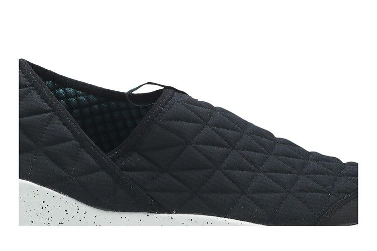 acg-moc-3-0-black-ci9367-001_01