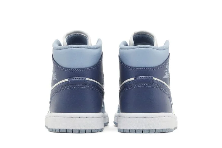 Кроссовки Wmns Air Jordan 1 Mid 'Diffused Blue'