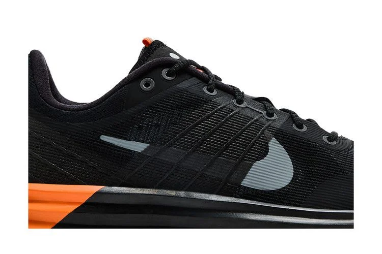 Krossovki-Nike-Lunar-Roam-Black-Safety-Orange-1
