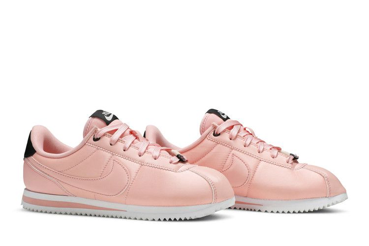cortez-basic-txt-gs-valentine-s-day-av3519-600_07