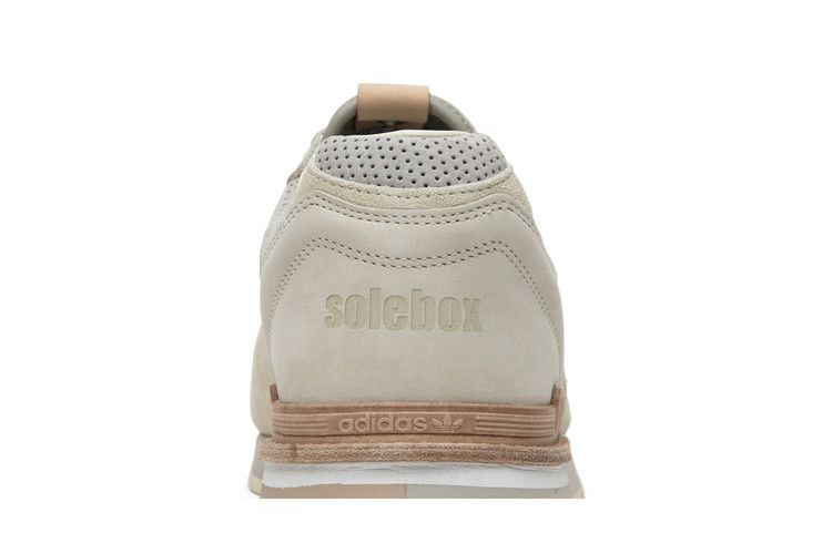 Кроссовки Solebox x adidas Quesence 'Italian Leathers Pack'