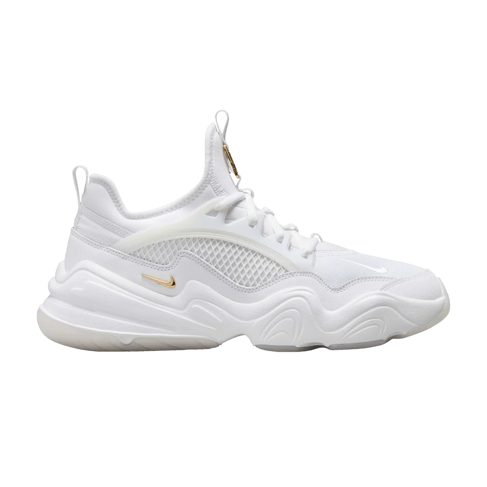 Кроссовки Serena Williams Design Crew x Nike Wmns Victory Tech 'White Metallic Gold'
