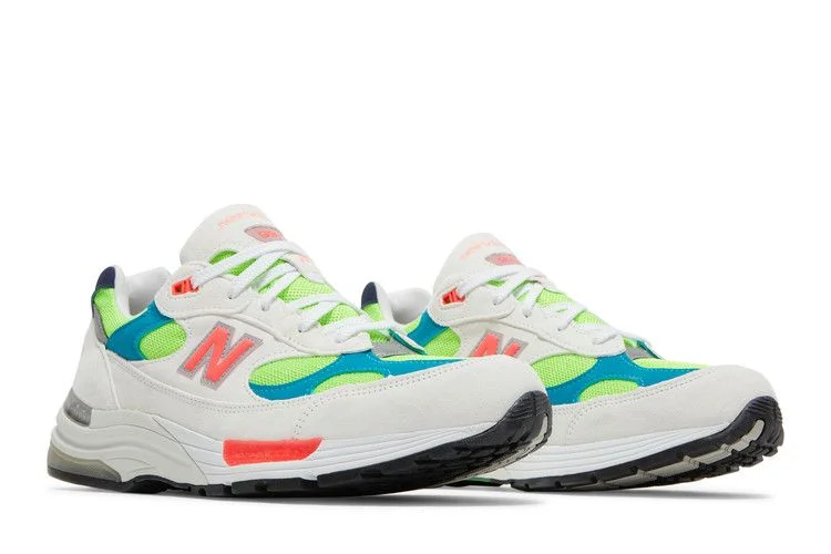 Krossovki-New-Balance-992-Made-in-USA-White-Neon-7