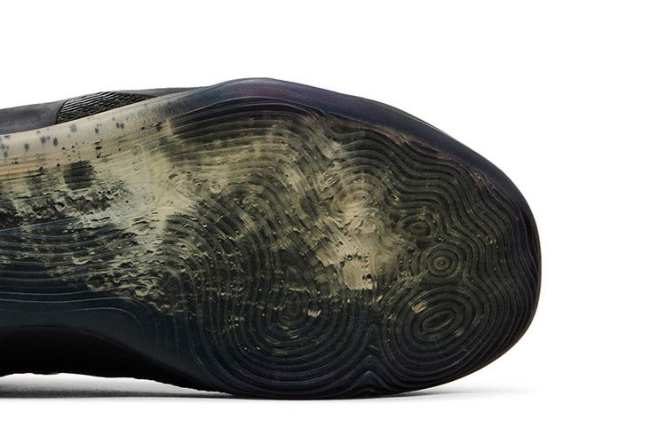 Кроссовки Nike Kobe 9 Elite Low 'Moonwalker' Sample