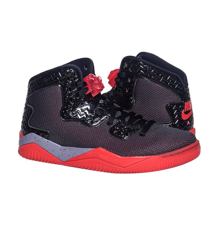air-jordan-spike-40-pe-807541-002_01