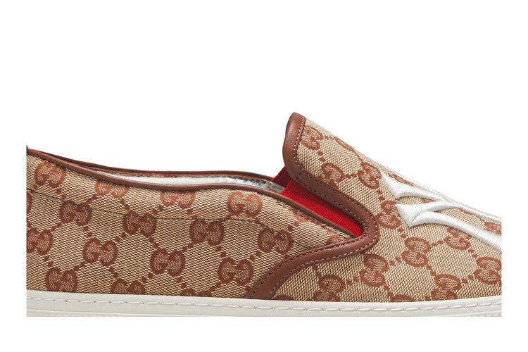 gucci-slip-on-ny-yankees-548683-9y9h0-8376_01
