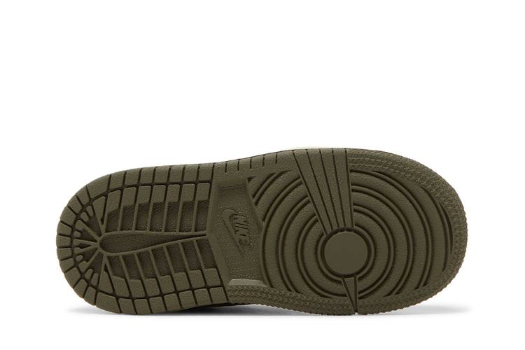 travis-scott-x-air-jordan-1-low-og-td-olive-dz5908-106_03
