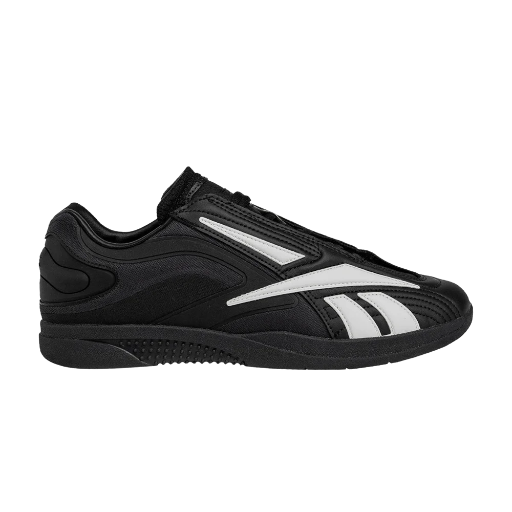 Krossovki-Reebok-Hammer-Pro-LTD-Black-White