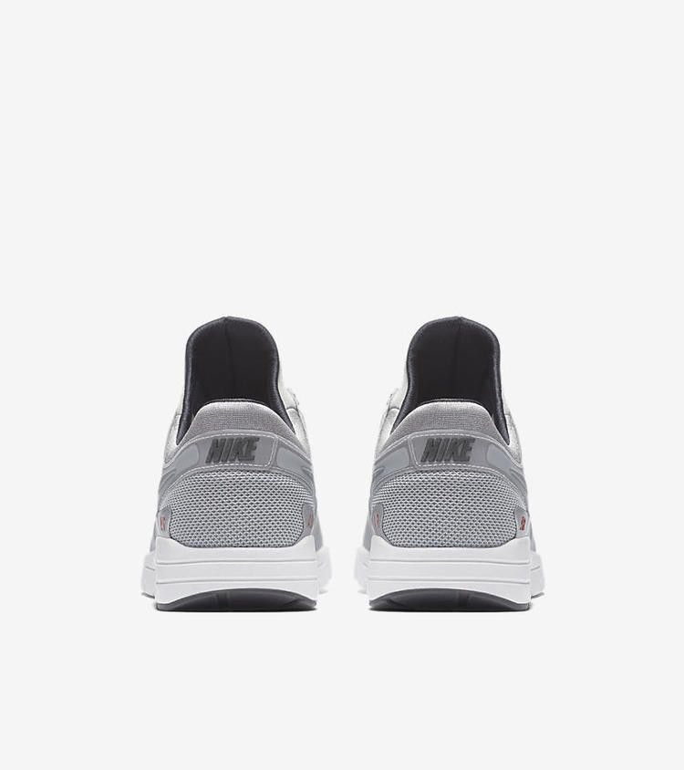 Кроссовки Nike Wmns Air Max Zero QS 'Silver Bullet'