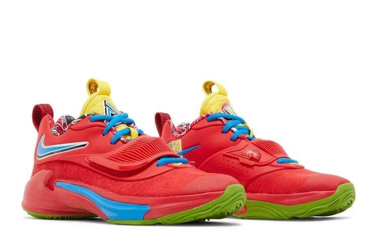 Krossovki-UNO-x-Nike-Zoom-Freak-3-SE-GS-50th-Anniversary-Red-7