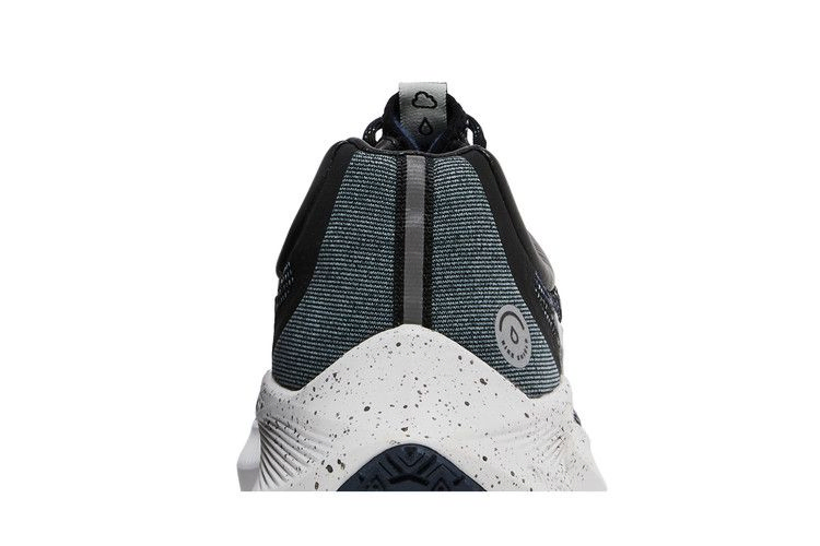 Кроссовки Nike Winflo 8 Shield 'Black Iron Grey'