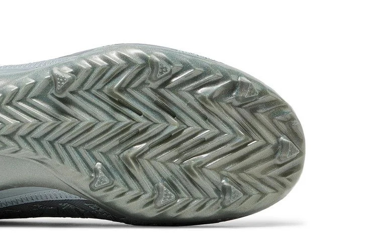 Кроссовки adidas Adizero Cleats 'Grey Silver Metallic'