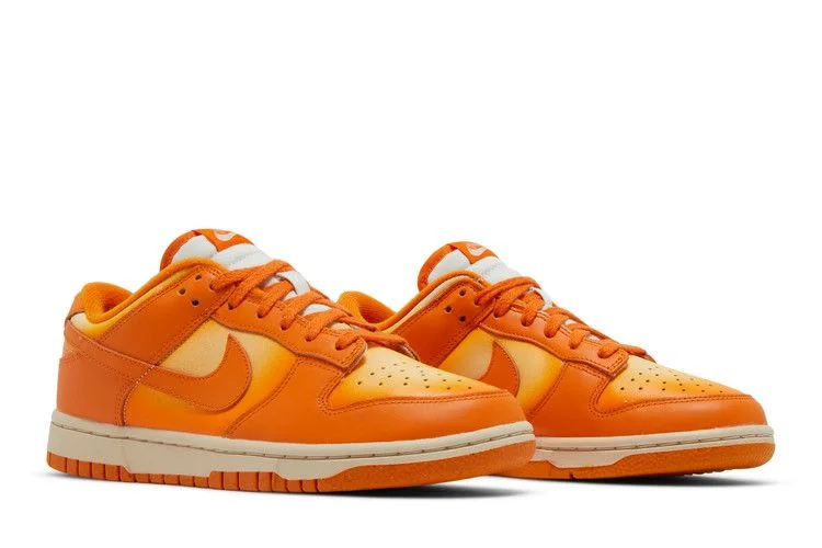 Krossovki-Nike-Wmns-Dunk-Low-Magma-Orange-7