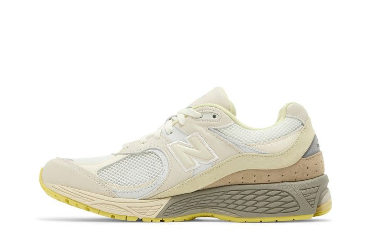 Кроссовки AURALEE x New Balance 2002R 'White'